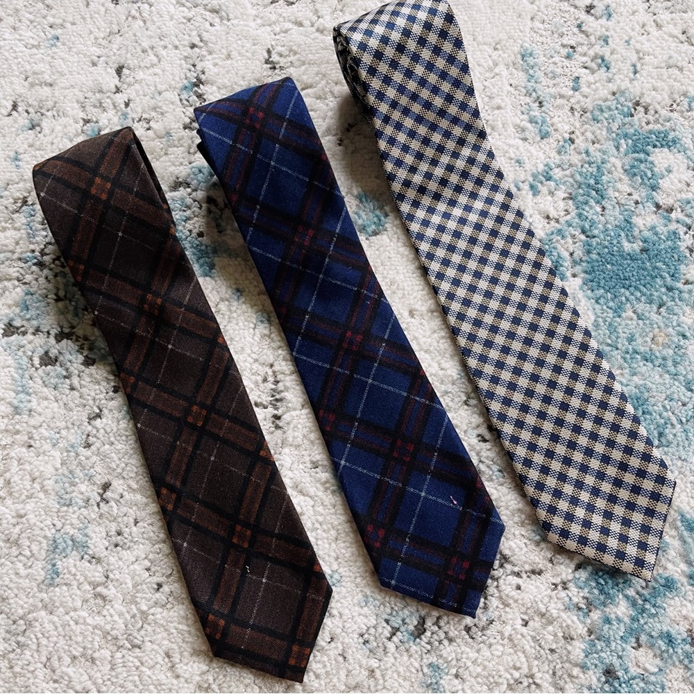 Bundle of 3 Ties